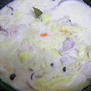 豚肉の豆乳スープ